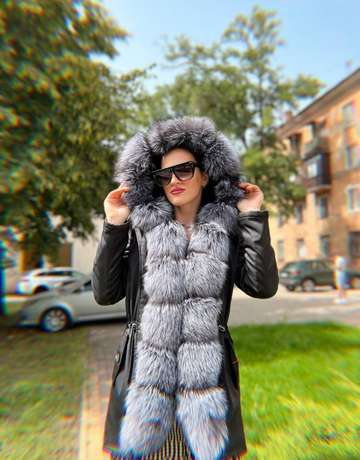 Парка жіноча з хутром чорнобурки Гала